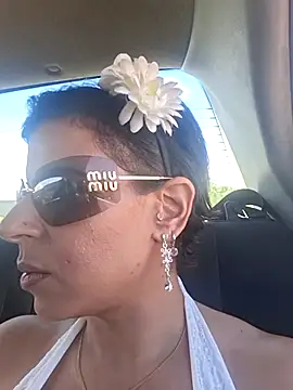 Alexis21821 online show from 01/11/26, 03:50