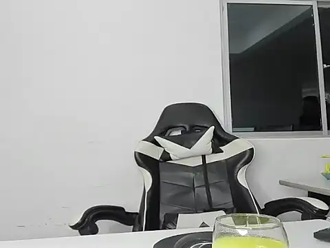 EL VENEZOLANO 22CM online show from 02/05/26, 05:01