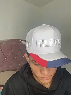 EL VENEZOLANO 22CM online show from 05/22/26, 04:41