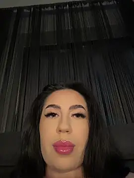 Snapshot of Andrestarr chatting on 06/16/26, 07:49 Andrestarr online show from 06/16/26, 07:49