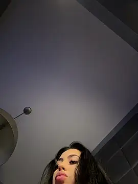 Andrestarr online show from 06/18/26, 06:01
