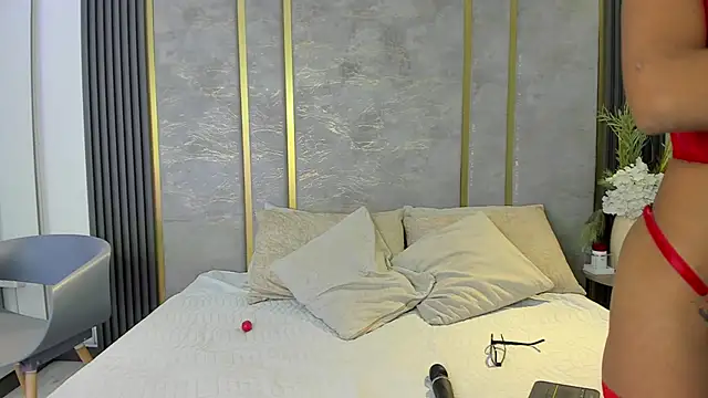 AishaValcazar online show from 01/08/26, 04:48