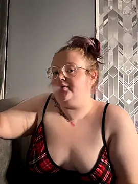Snapshot of AmberBliss-X chatting on 10/15/25, 07:36 AmberBliss-X online show from 10/15/25, 07:36