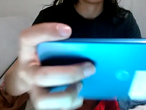 Snapshot of yulieth01998 chatting on 09/13/25, 02:50 yulieth01998 online show from 09/13/25, 02:50