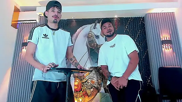 Snapshot of Iam_Steven chatting on 10/20/25, 01:00 Iam Steven online show from 10/20/25, 01:00