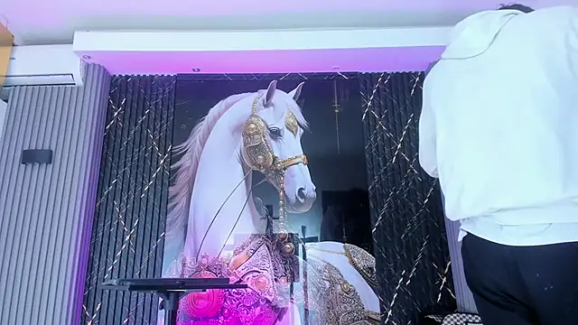 Iam Steven online show from 11/19/25, 11:43