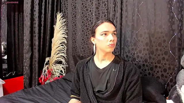 Almaazz online show from 06/15/26, 04:04