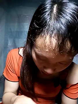 bonnie-00 online show from 09/29/25, 02:55