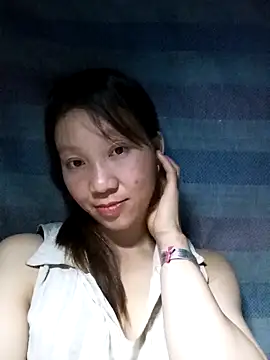 bonnie-00 online show from 04/26/26, 04:15