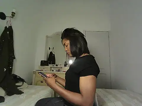 Snapshot of Afrikaisy_big21dx chatting on 06/07/26, 03:54 Afrikaisy big21dx online show from 06/07/26, 03:54