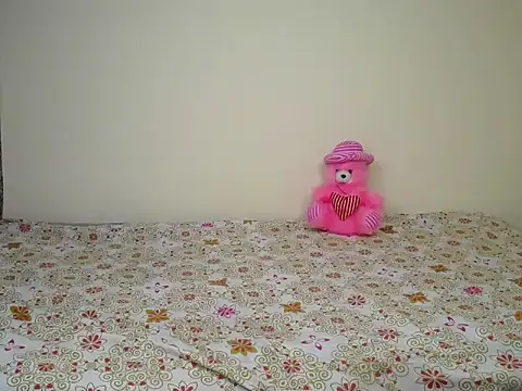 Naughtyy stripgirl online show from 09/14/25, 07:35