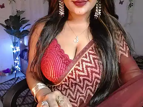 Snapshot of Naughtyy_stripgirl chatting on 03/05/26, 06:59 Naughtyy stripgirl online show from 03/05/26, 06:59