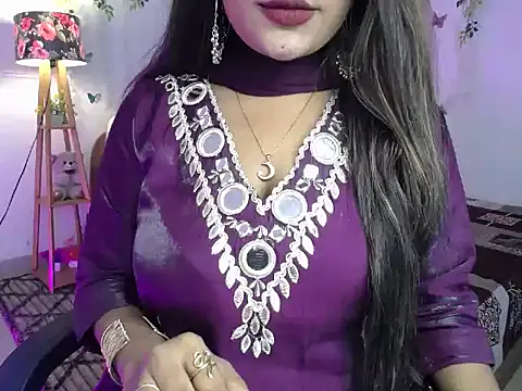 Snapshot of Naughtyy_stripgirl chatting on 03/20/26, 08:19 Naughtyy stripgirl online show from 03/20/26, 08:19