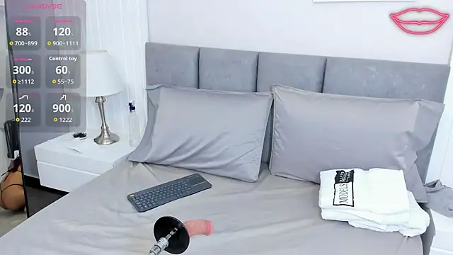 cherry skinny  online show from 10/04/25, 03:59