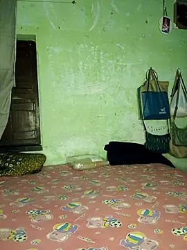 Snapshot of sonali134 chatting on 09/27/25, 06:02 sonali134 online show from 09/27/25, 06:02