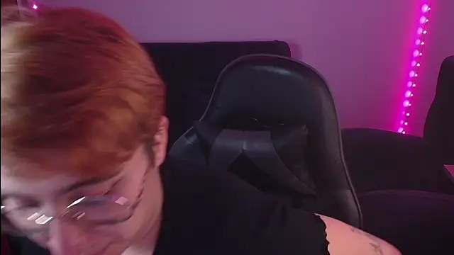 Miacatsito3 online show from 10/04/25, 02:20