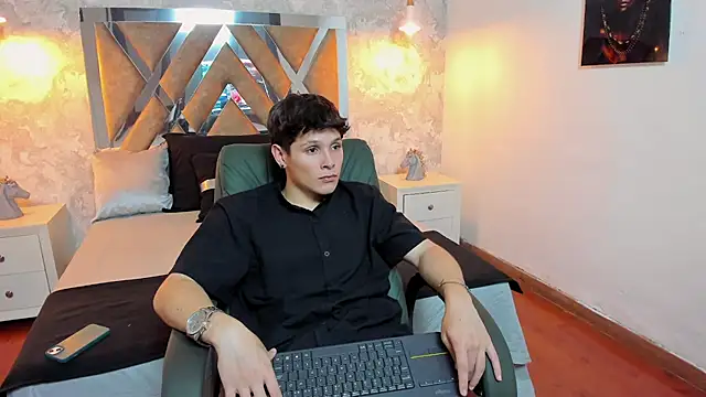 kraven lust online show from 09/23/25, 02:58