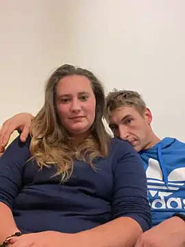 Snapshot of CurvySabrina chatting on 09/22/25, 08:44 CurvySabrina online show from 09/22/25, 08:44