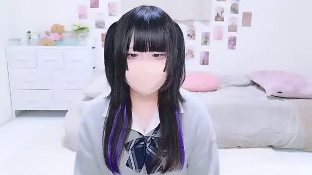 Snapshot of Nano_chan_ chatting on 10/17/25, 10:29 Nano chan online show from 10/17/25, 10:29