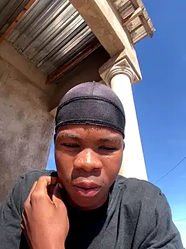 Snapshot of thatotheroneguy chatting on 09/16/25, 07:09 thatotheroneguy online show from 09/16/25, 07:09