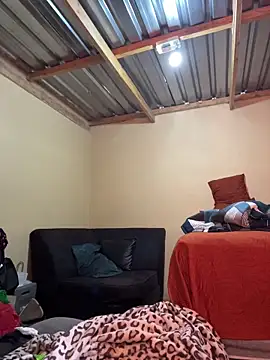 Snapshot of thatotheroneguy chatting on 11/08/25, 06:24 thatotheroneguy online show from 11/08/25, 06:24