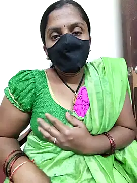 Snapshot of Sowjanya-telugu chatting on 02/07/26, 06:00 Sowjanya-telugu online show from 02/07/26, 06:00