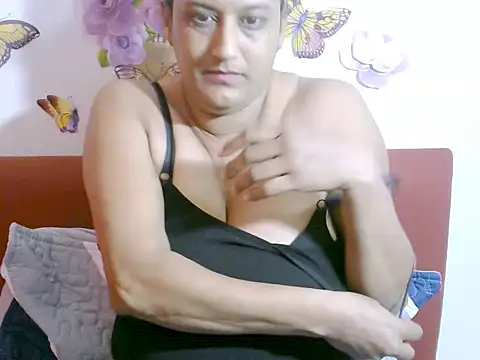 Indiansexyboobs18 online show from 09/16/25, 09:54