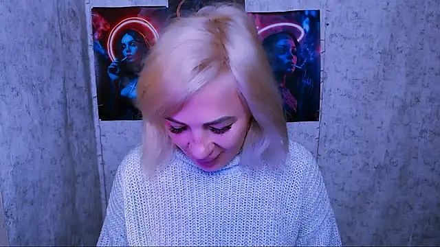 EmmaCat  online show from 09/30/25, 04:28