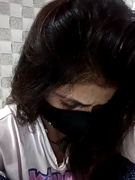 Arti  online show from 10/04/25, 11:19