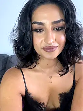 Mia spicyy online show from 11/10/25, 09:52