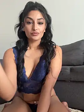 Mia spicyy online show from 06/06/26, 08:52