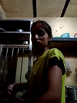 Saloni-Gupta online show from 09/23/25, 04:37