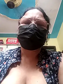 thehotlady online show from 06/22/26, 03:19