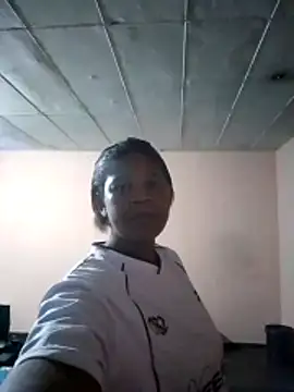 FunLadyX2 online show from 12/19/25, 09:33