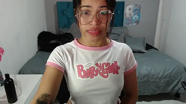 mia sexgirl online show from 02/02/26, 12:26