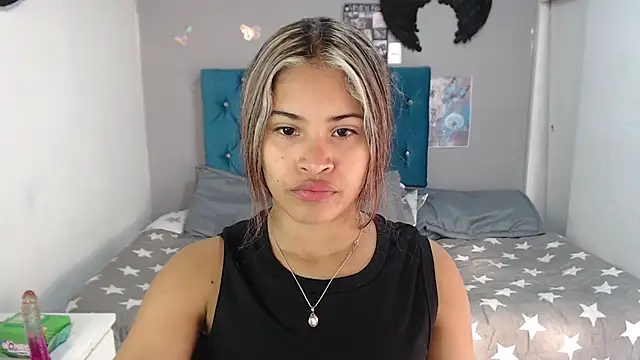 Snapshot of mia_sexgirl chatting on 04/14/26, 12:22 mia sexgirl online show from 04/14/26, 12:22