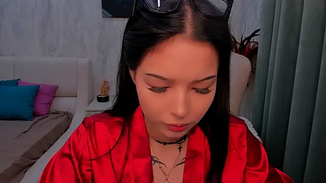 ElizabethParkk online show from 09/29/25, 08:19