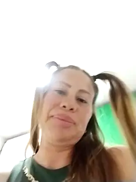 LaraCaliente online show from 09/27/25, 09:53