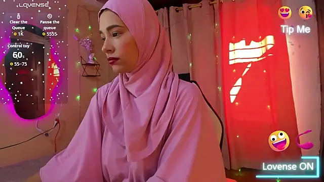 ShanaJamil online show from 09/26/25, 12:09