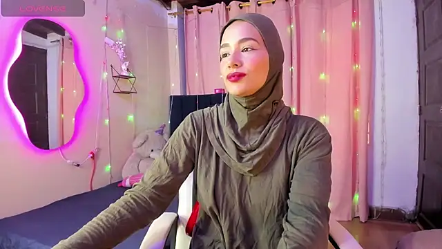 ShanaJamil online show from 02/07/26, 12:31