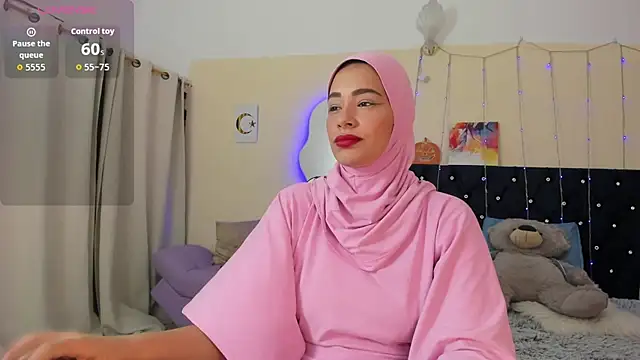 ShanaJamil online show from 05/05/26, 12:13