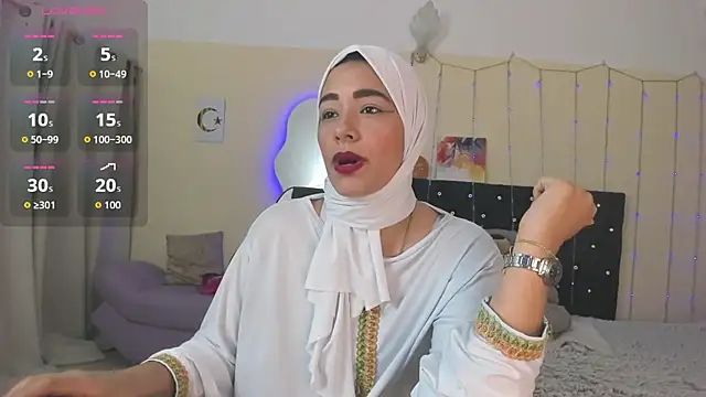 ShanaJamil online show from 05/06/26, 12:10