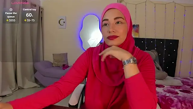 ShanaJamil online show from 05/12/26, 12:13