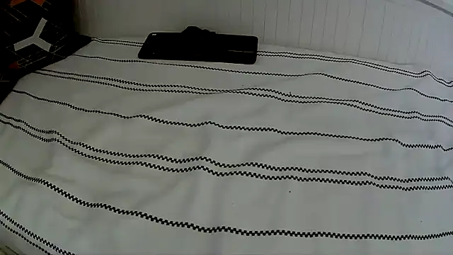 Snapshot of didil1900 chatting on 11/29/25, 09:34 didil1900 online show from 11/29/25, 09:34