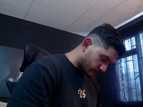 RichardMilleer online show from 11/19/25, 01:55