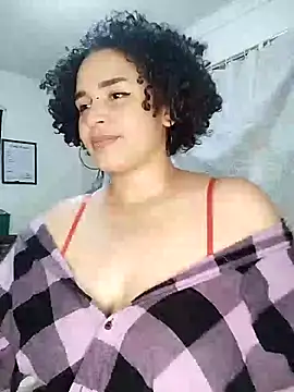 Snapshot of Julie_wallace chatting on 10/11/25, 08:40 Julie wallace online show from 10/11/25, 08:40