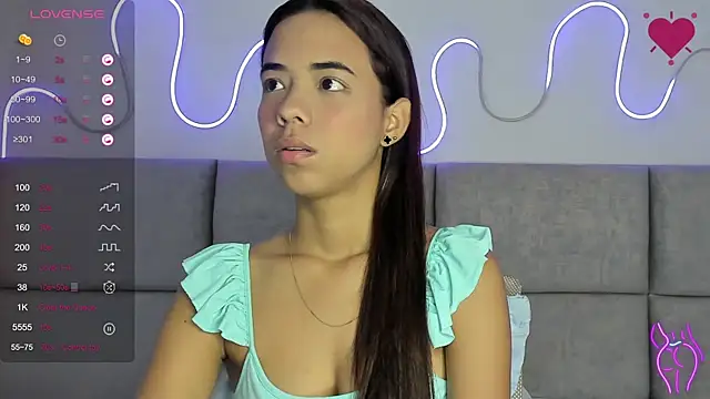 Anntonellaa online show from 11/10/25, 12:15