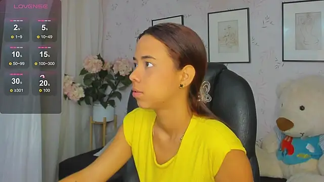 Anntonellaa online show from 11/15/25, 12:13