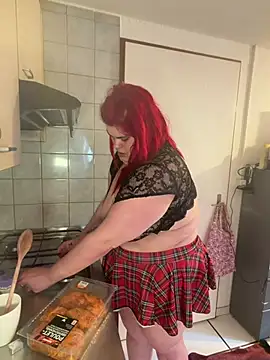 rosebratcat   online show from 05/11/26, 04:04