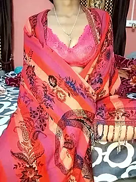 Snapshot of Bengalibeauty96 chatting on 01/10/26, 05:48 Bengalibeauty96 online show from 01/10/26, 05:48